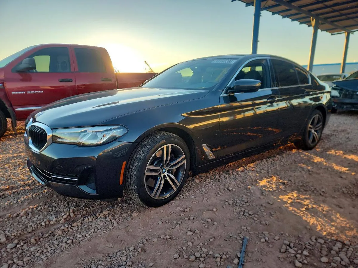 BMW 5 SERIES 2023