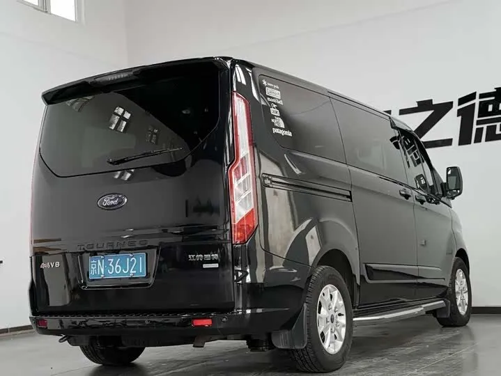 FORD TOURNEO ELITE 2021