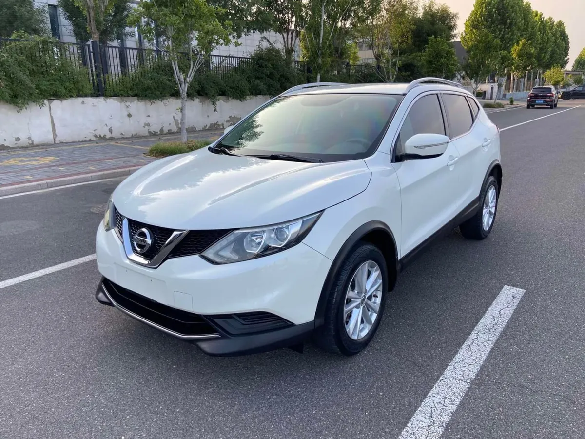 NISSAN QASHQAI 2016