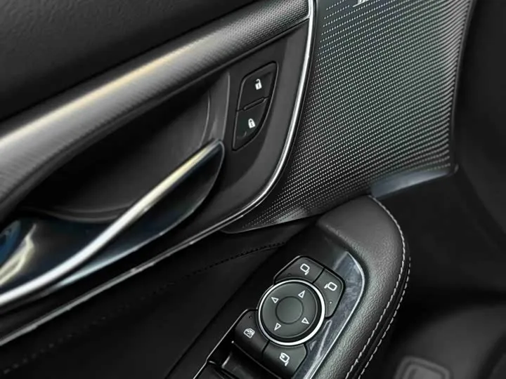 CADILLAC CT5 28T PLATINUM EDITION 2022