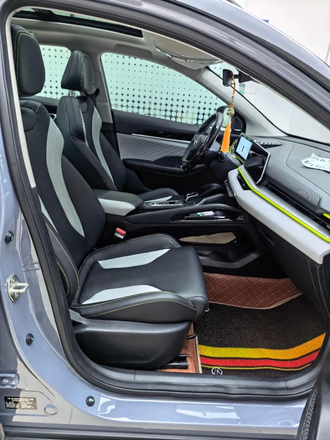 GEELY BINYUE COOL TOP CONFIG 2022
