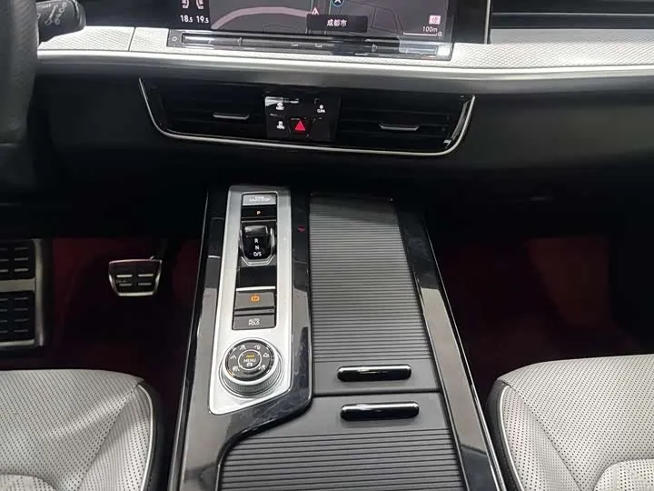 VOLKSWAGEN TAVENDOR 380TSI AWD R-LINE 2023