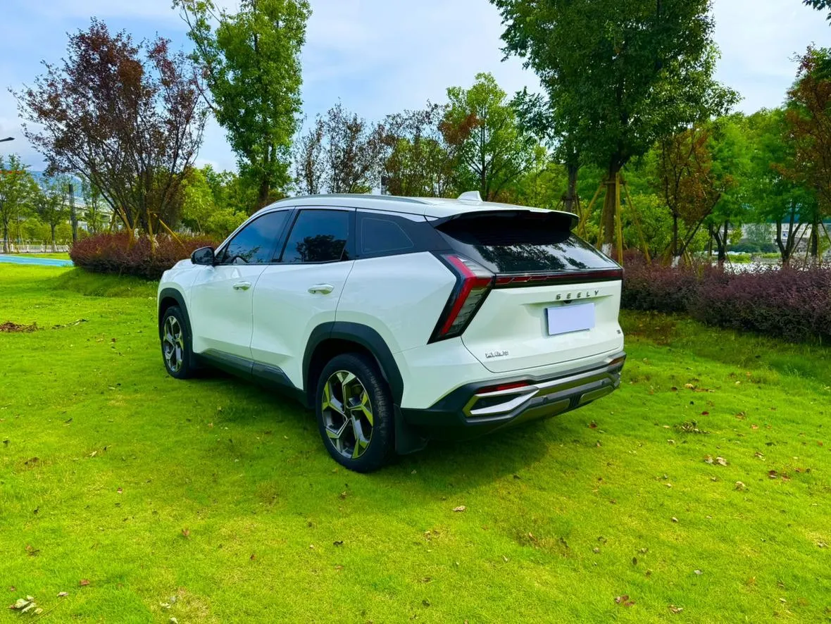 GEELY BOYUE L PREMIUM 2023