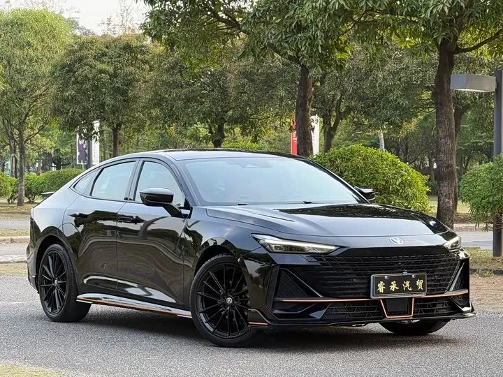 CHANGAN UNI-V 2023