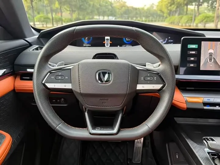 CHANGAN UNI-V 2023
