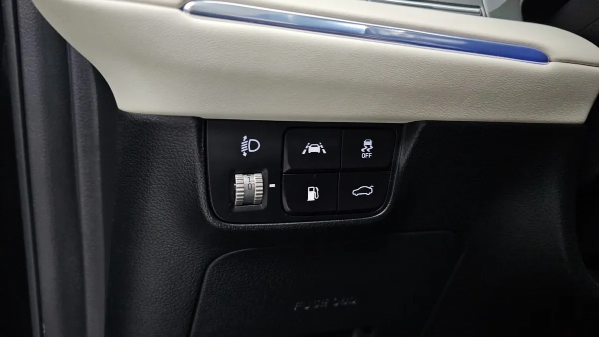 HYUNDAI GRANDEUR IG 2022
