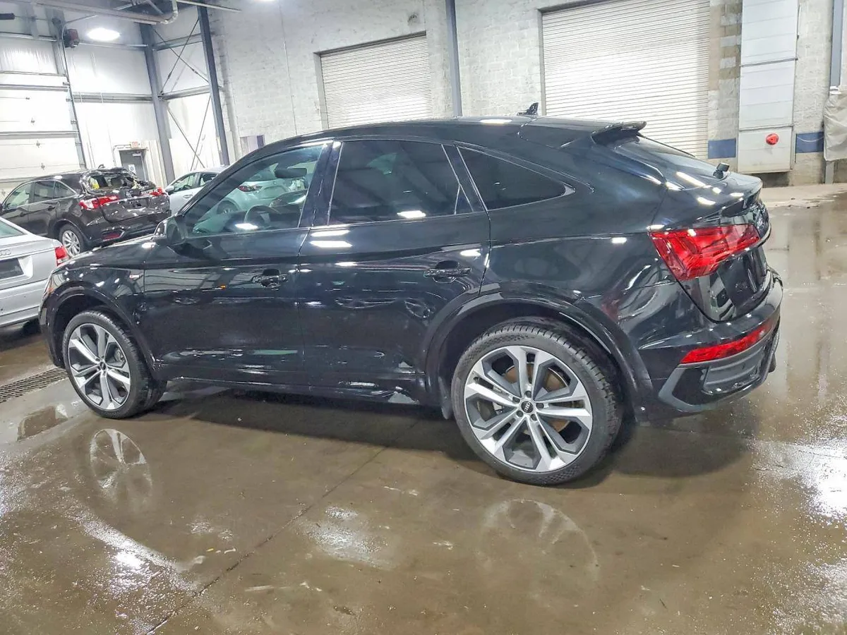 AUDI Q5 2022