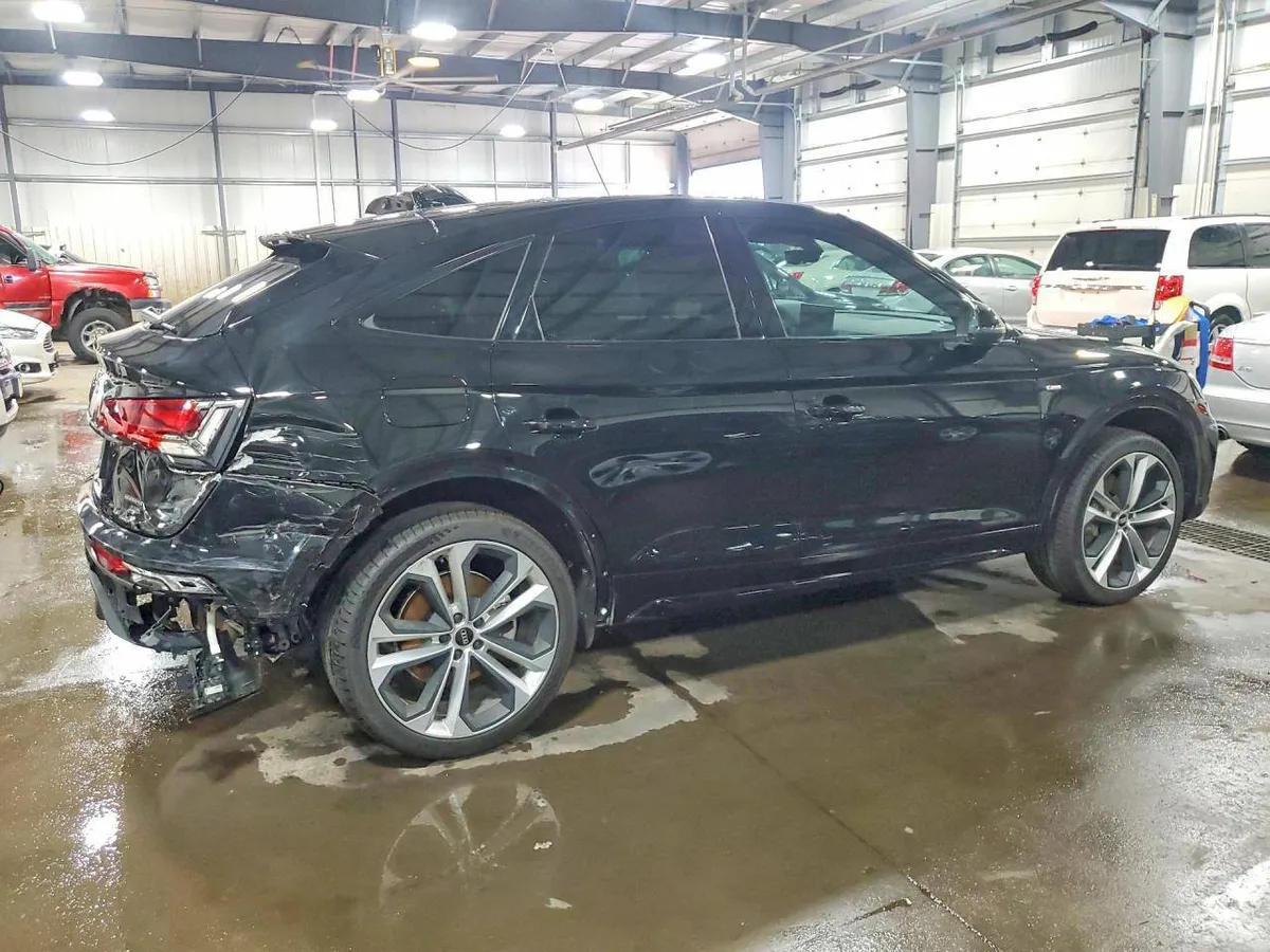 AUDI Q5 2022