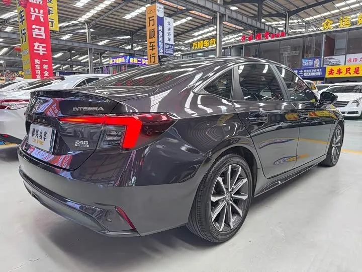HONDA INTEGRA 240TURBO CVT SMART 2023