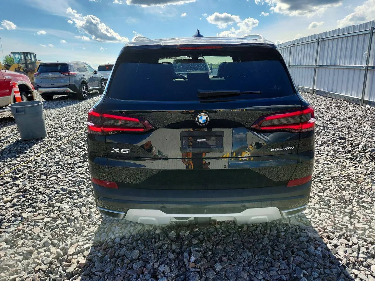 BMW X5 2023