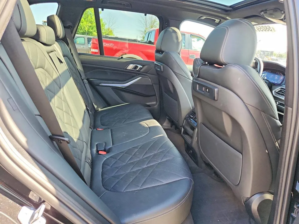 BMW X5 2023