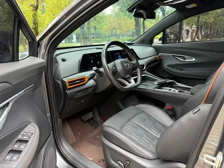 CHANGAN UNI-T PREMIUM 2022