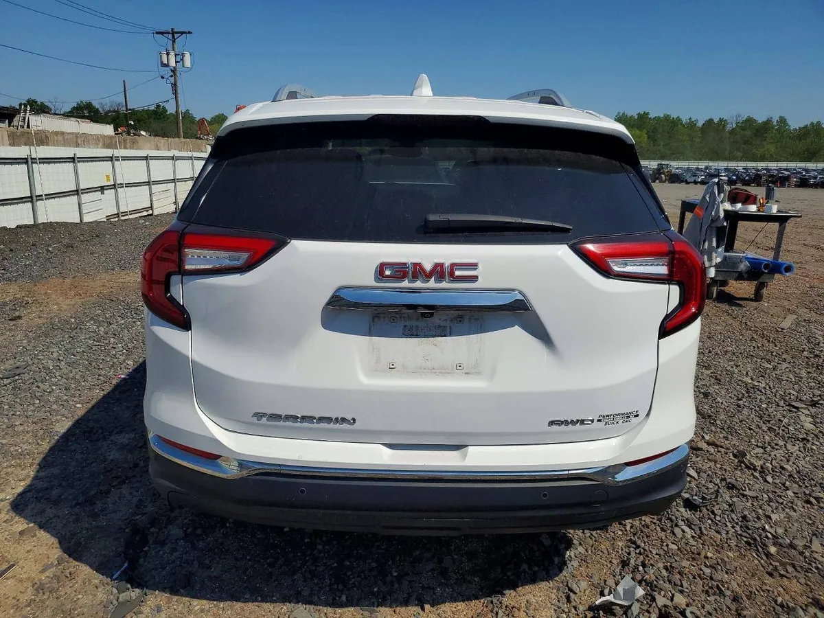 GMC TERRAIN SLT 2022