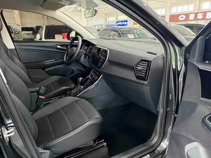 JETTA VS5 2022
