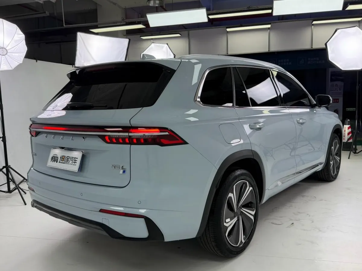 GEELY XINGYUE L 2022