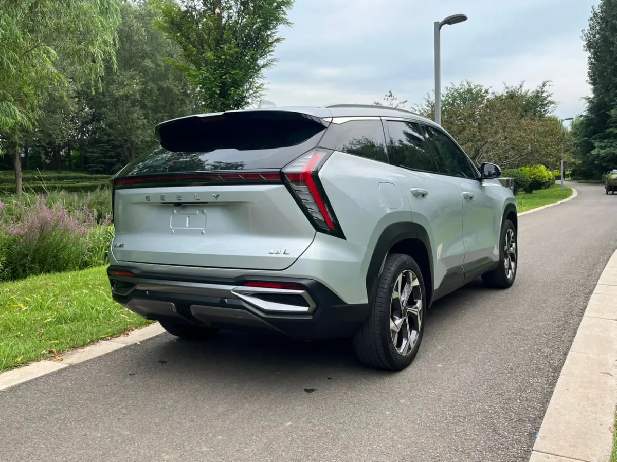 GEELY BOYUE L PREMIUM 2023