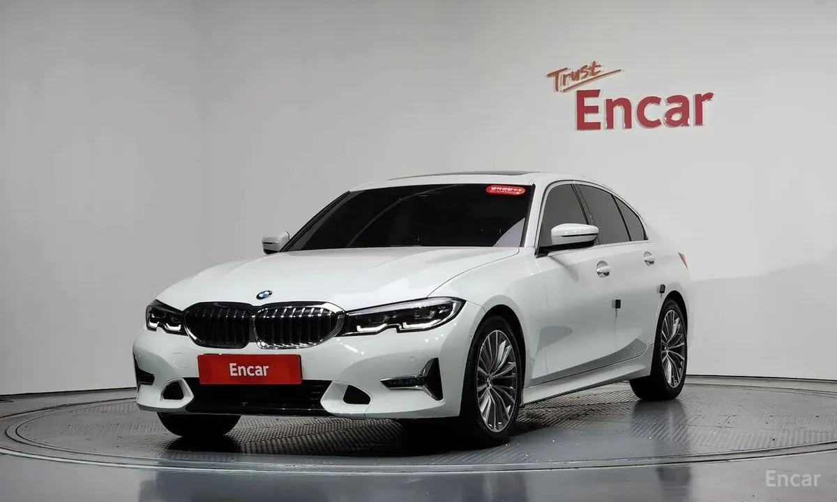 BMW 3 SERIES LUXURY 2022