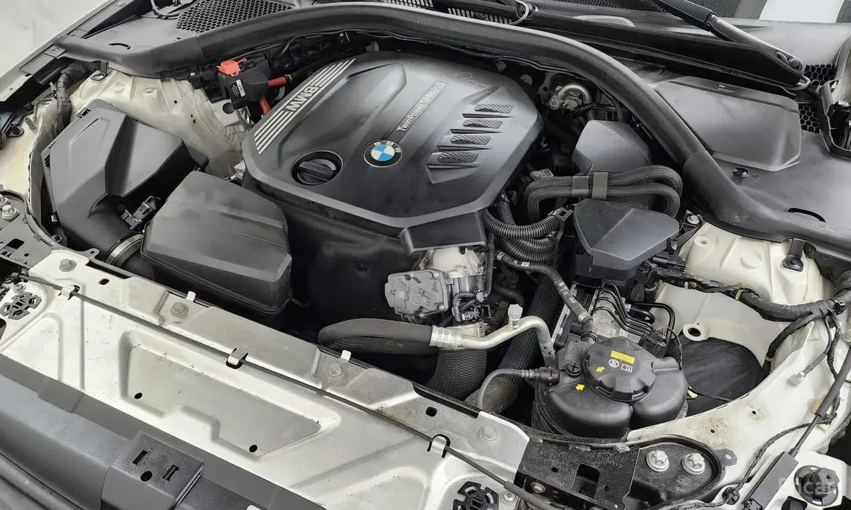 BMW 3 SERIES LUXURY 2022