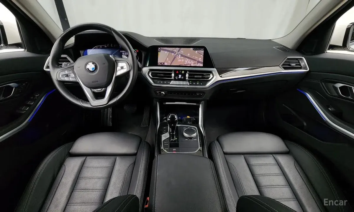 BMW 3 SERIES LUXURY 2022