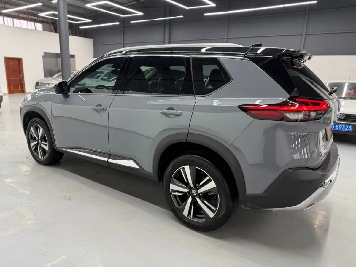 NISSAN X-TRAIL 2021