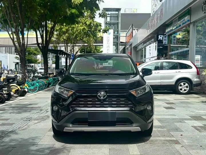 TOYOTA RAV4 2022