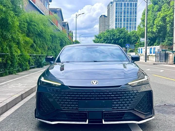 CHANGAN UNI-V 2022