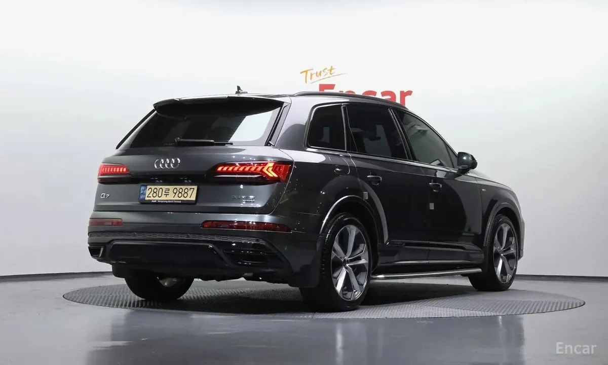 AUDI Q7 PREMIUM 2022