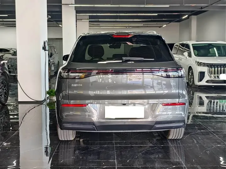 GEELY E5 2026