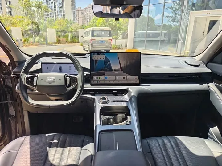 GEELY E5 2026