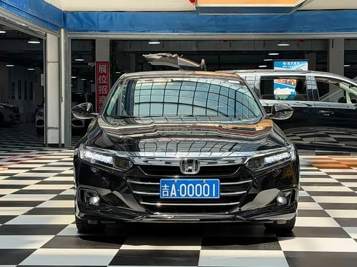 HONDA ACCORD LUXURY 2022