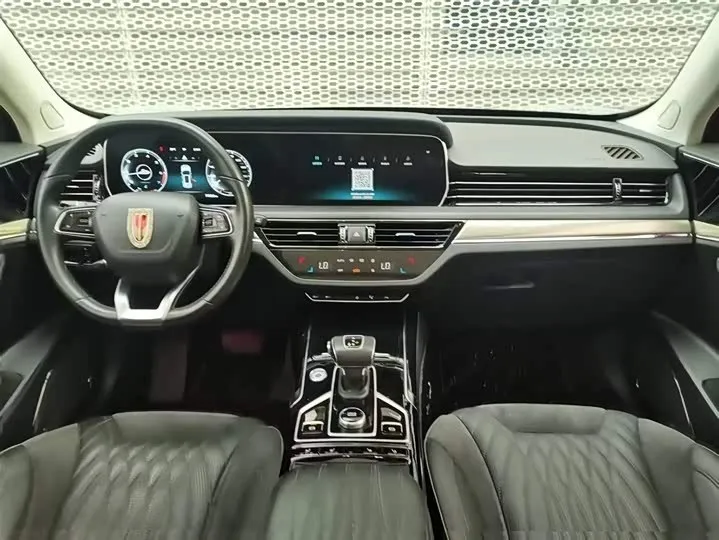 HONGQI HS5 2022
