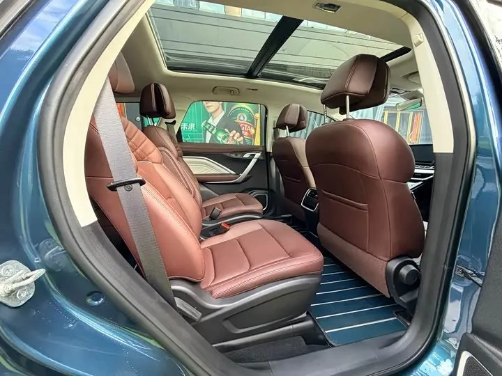 GEELY JIAJI LUXURY 2022
