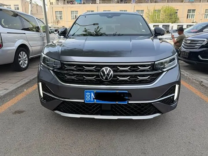 VOLKSWAGEN TAYRON X 2023