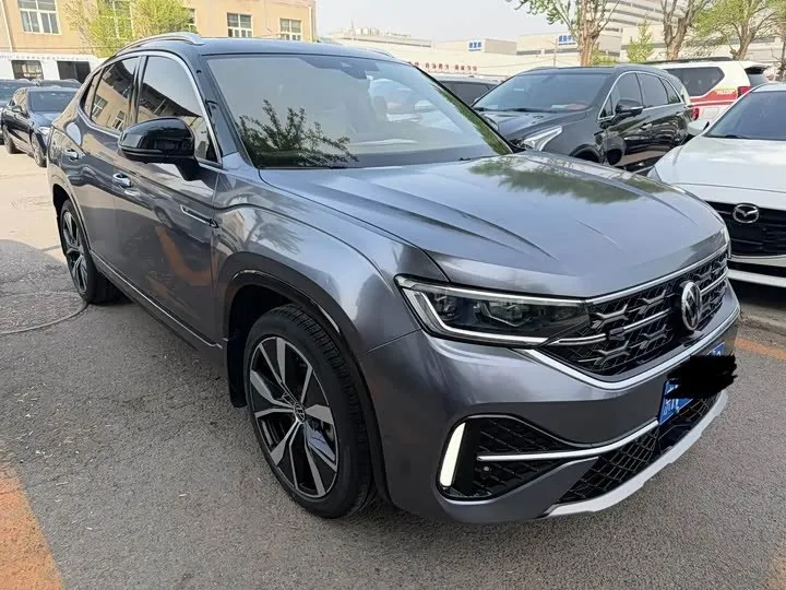 VOLKSWAGEN TAYRON X 2023