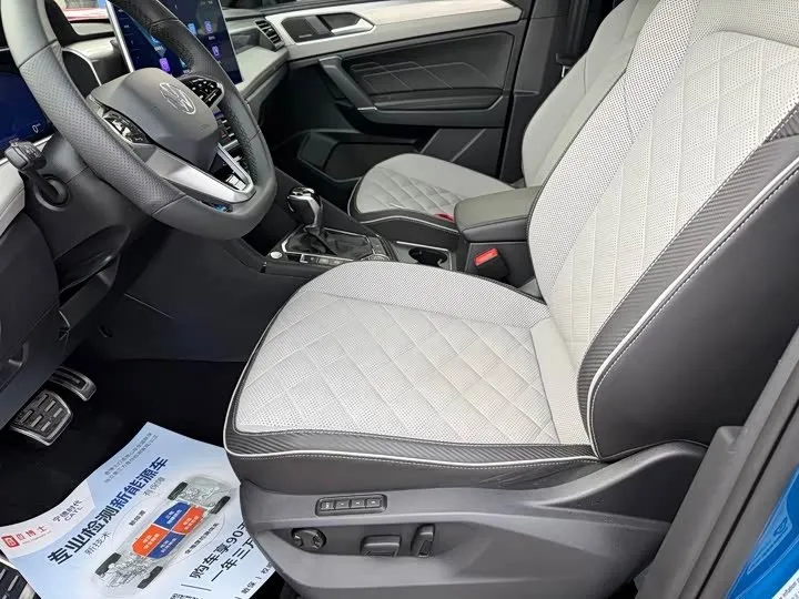 VOLKSWAGEN TAYRON X 2023