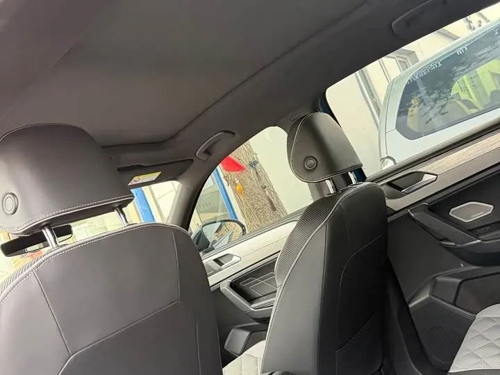 VOLKSWAGEN TAYRON X 2023