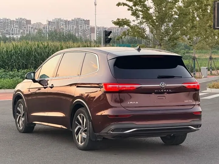 VOLKSWAGEN VILORAN 2023 VILORAN 330TSI LUXURY 2023