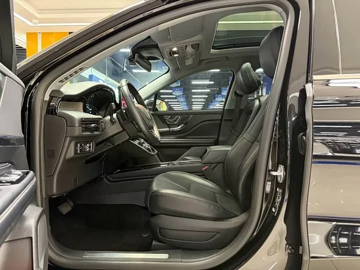 LINCOLN CORSAIR PREMIUM 2023