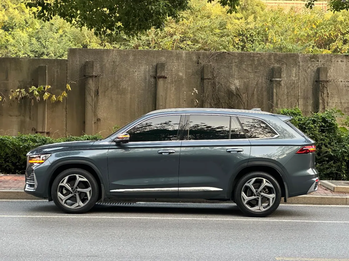 GEELY XINGYUE L PREMIUM 2021