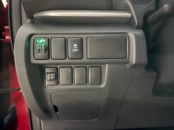 MITSUBISHI ECLIPSE CROSS 2022