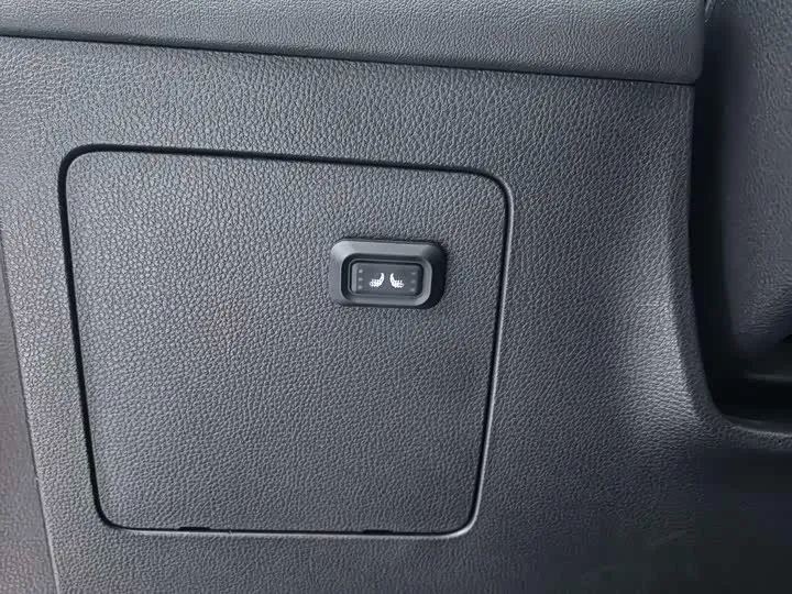 FORD EQUATOR SPORT 2023