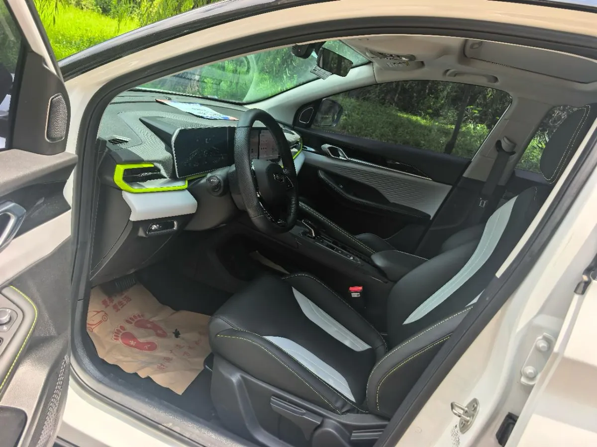GEELY BINYUE COOL 2022