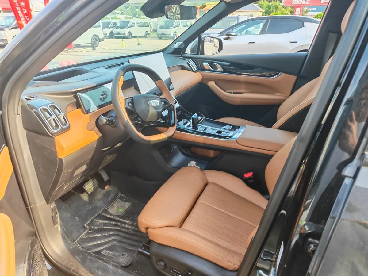 GEELY BOYUE L 2025 BOYUE L 1 2025