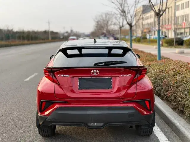 TOYOTA C-HR 2022