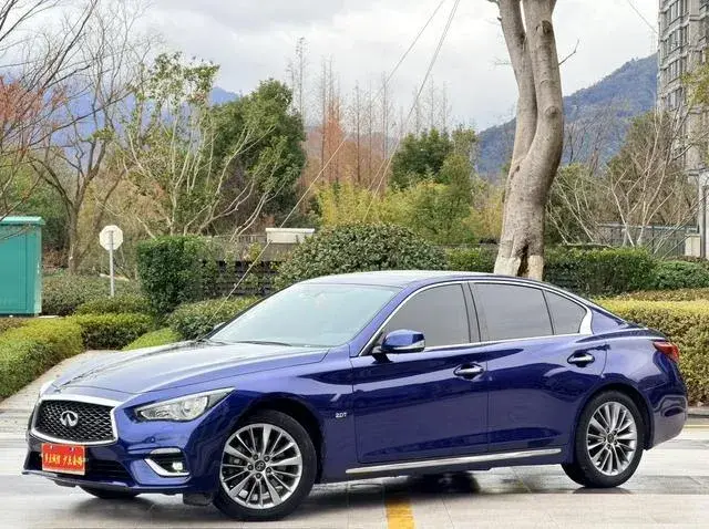 INFINITI Q50L 2021