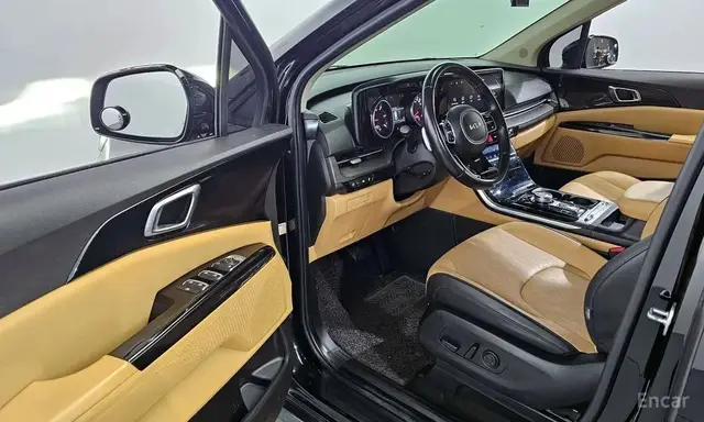 KIA CARNIVAL 4TH 9-SEATER NOBLESSE 2021