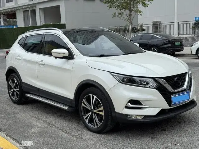 NISSAN QASHQAI 2022