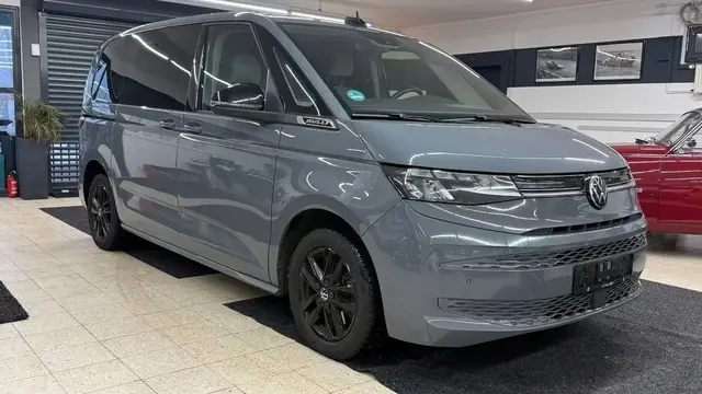 VOLKSWAGEN MULTIVAN T7 2022