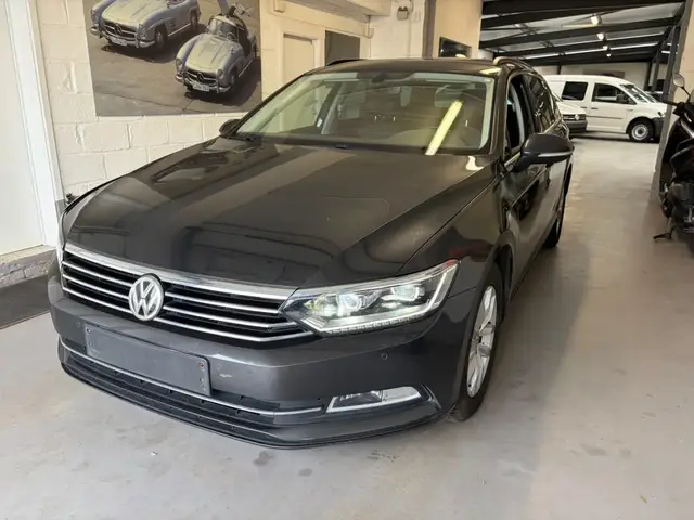 VOLKSWAGEN PASSAT B8 COMFORTLINE 2018