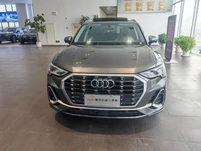 AUDI Q3 FACELIFT 40 TFSI 2023